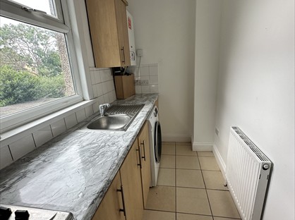 1 Bed Flat, Ingleby Road, IG1