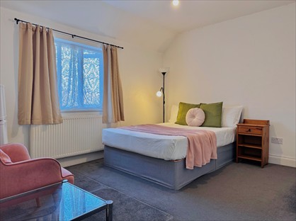 Room in a Shared House, Stonebridge Way, HA9