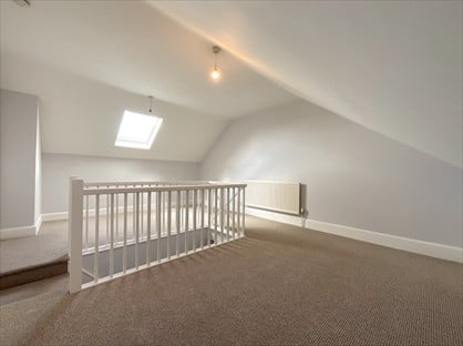 3 Bed Terraced House, Belmont Terrace, DN8