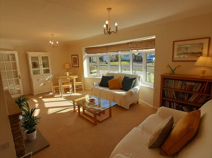 3 Bed Bungalow, Wilderness Road, BN6