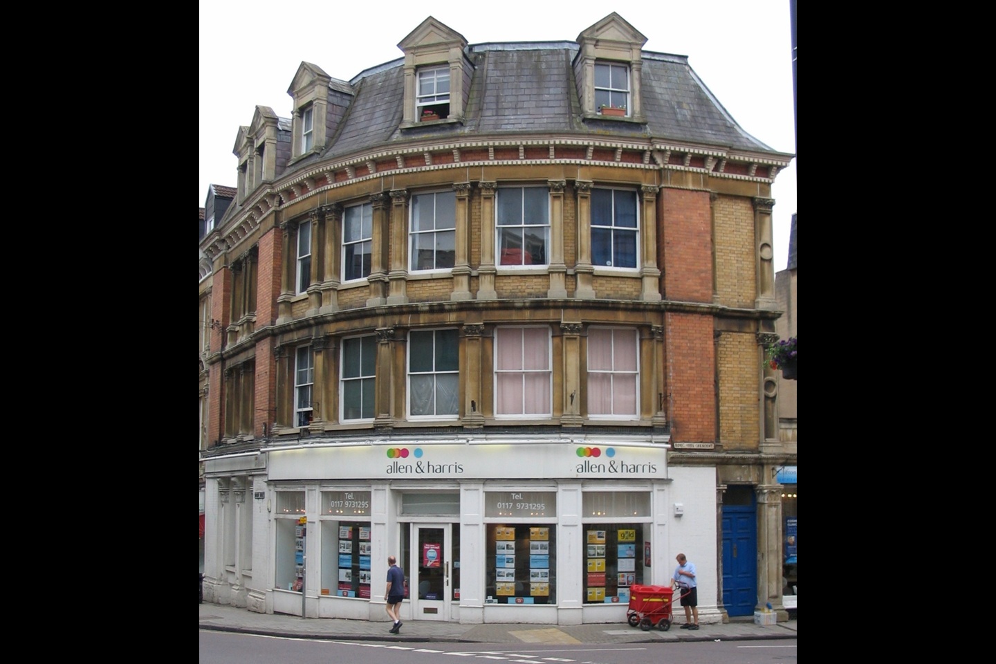 Additional image 10 of Studio Flat, Royal York Crescent, BS8, N1 7GU