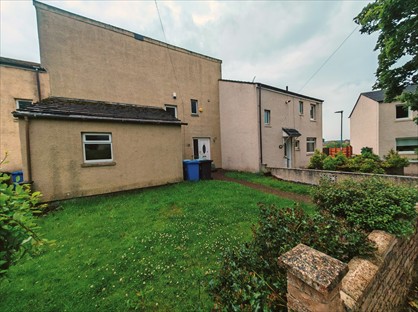 4 Bed Terraced House, Murray Drive, ML9