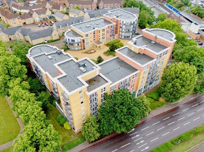 2 Bed Flat, Memorial Height, IG2