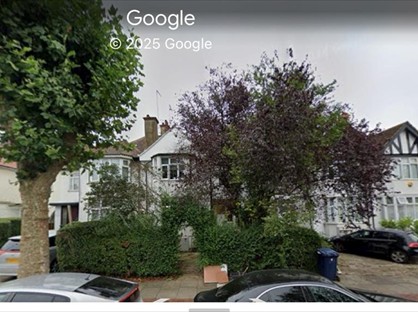 Studio Flat, Ashbourne Avenue, NW11