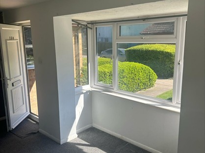 Studio Flat, Frobisher Road, DA8