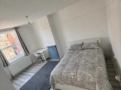 Room in a Shared House, Norwood Road, SE24