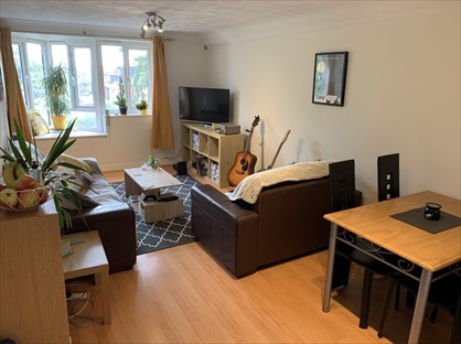 2 Bed Flat, Broomfield Lodge, LS6