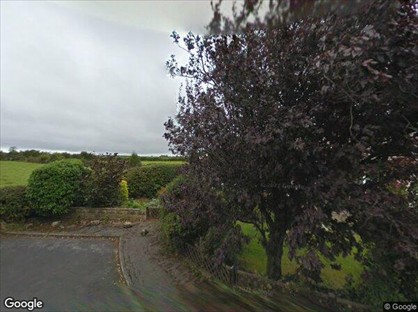 3 Bed Semi-Detached House, Cliff Hill View, HD8