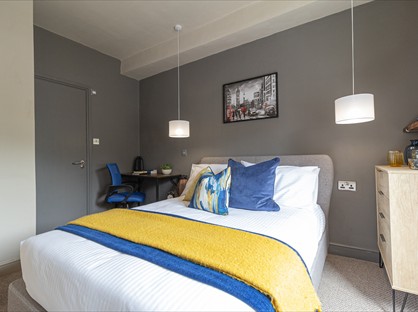 Room in a Shared House, Whitehead Lane, HD4