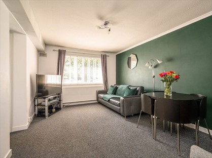 1 Bed Flat, Saughton Road, EH11