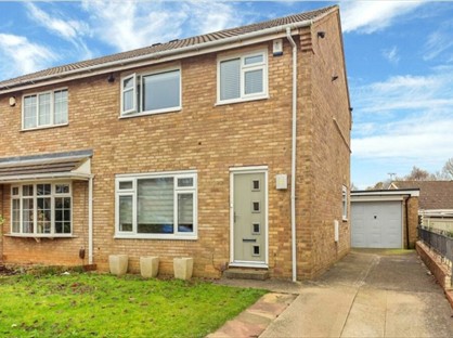 3 Bed Semi-Detached House, Langthorpe, TS7