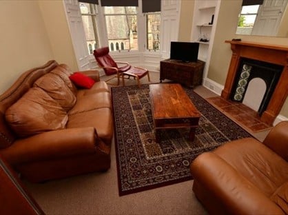 6 Bed Flat, Montpelier Park, EH10