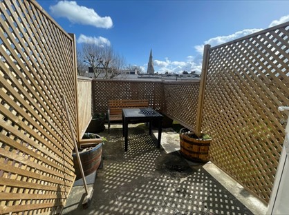 Studio Flat, Kember Street, N1