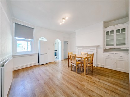 3 Bed Flat, Blenheim Mansions, SW2