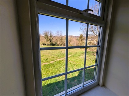 3 Bed Semi-Detached House, The Cliff, DE4
