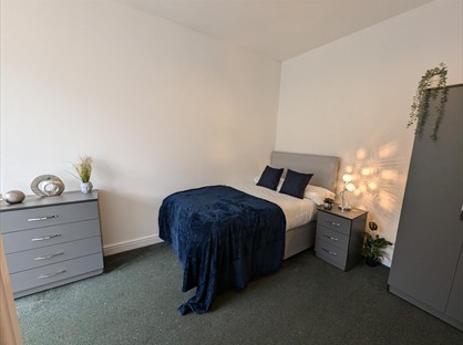 Room in a Shared House, Waterloo Road, ST6