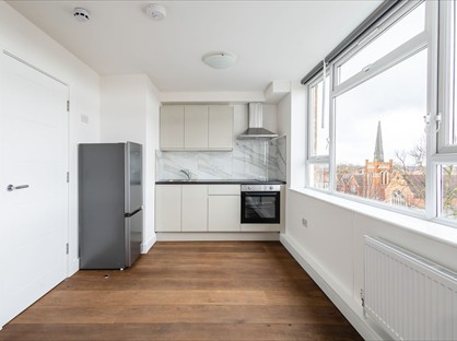 Studio Flat, Rubens House, N3