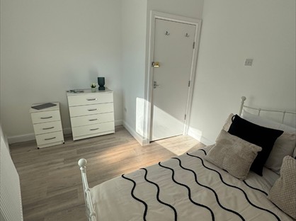 Room in a Shared House, Station Road, NG4