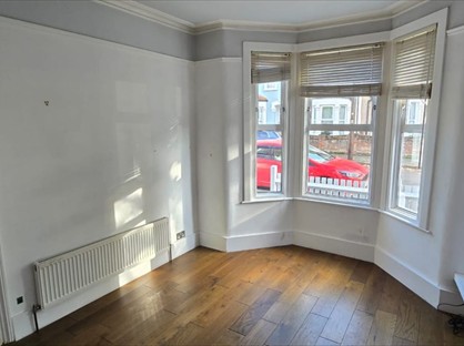 2 Bed Terraced House, Tweedmouth Road, E13