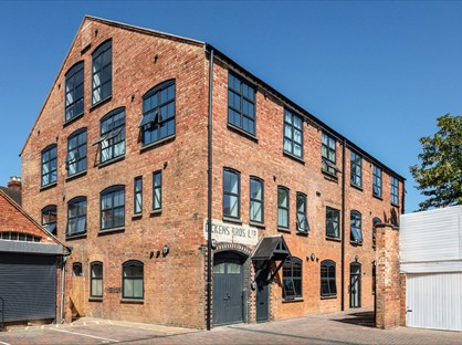 1 Bed Flat, Dickens Factory, NN1
