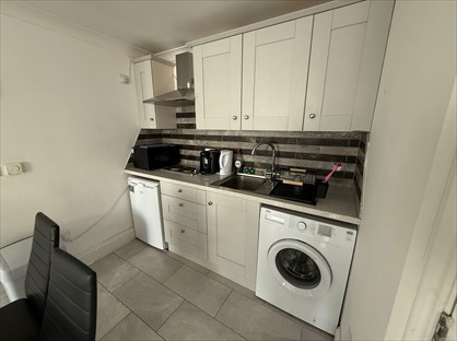 1 Bed Flat, West Street, BN1