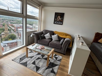 Studio Flat, The Cube, B1