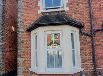 3 Bed Semi-Detached House, Acacia Road, GU1