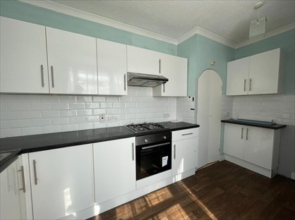 2 Bed Flat, Hortus Road, UB2