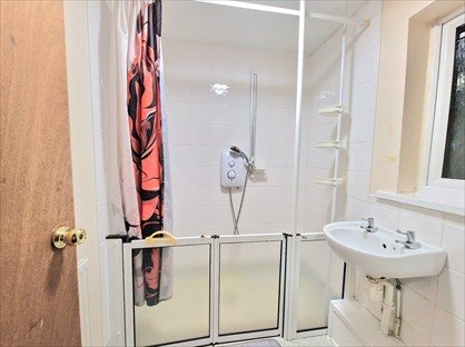 Room in a Shared House, Scholefield Lane, WN1