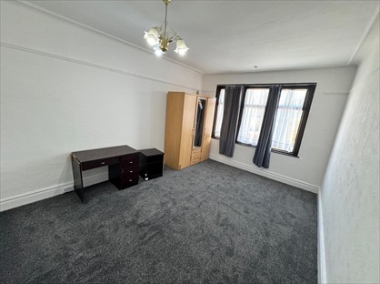 Room in a Shared House, Cranbrook Rise, IG1