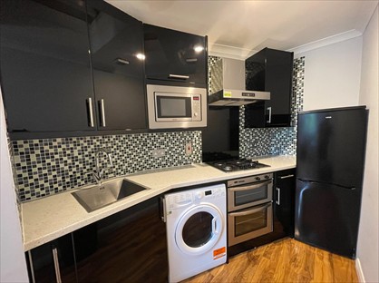 2 Bed Flat, Earls Court, SW5