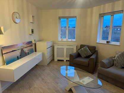 2 Bed Flat, John William Close, RM16