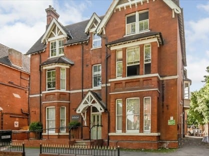 Studio Flat, De Parys Avenue, MK40