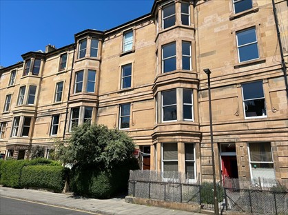 3 Bed Flat, Gillespie Crescent, EH10