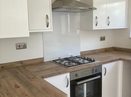2 Bed Flat, Cookham, SL6