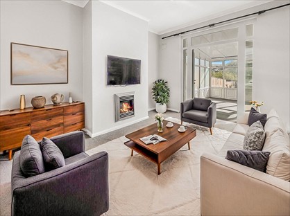 2 Bed Semi-Detached House, Booth Crescent, BB4