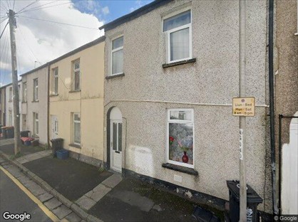 3 Bed Terraced House, Caroline Street, NP20