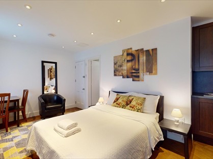Studio Flat, Brandenburgh House, W6
