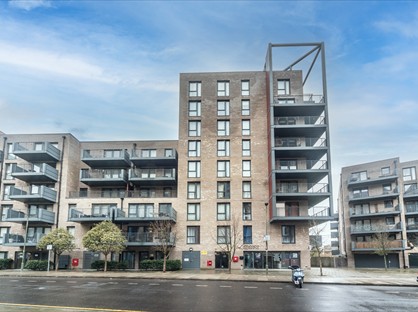 2 Bed Flat, Hitherwood Court, NW9
