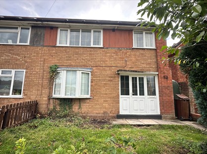 3 Bed Semi-Detached House, Simmonds Road, WV11