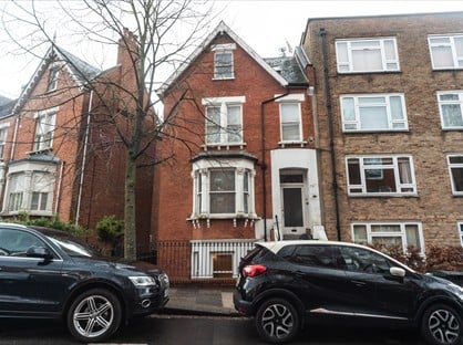 1 Bed Flat, Parliament Hill, NW3