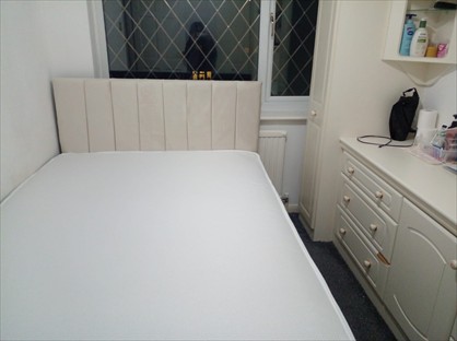 Room in a Shared House, Harvard Walk, RM12