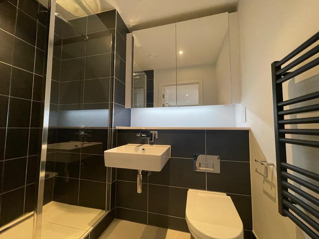 Additional image 9 of 2 Bed Flat, Old Mount Street, M4, N1 7GU