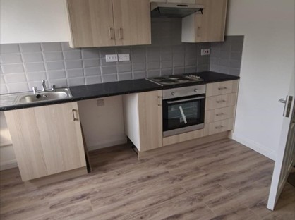 1 Bed Flat, Ettingshall Lodge, WV2