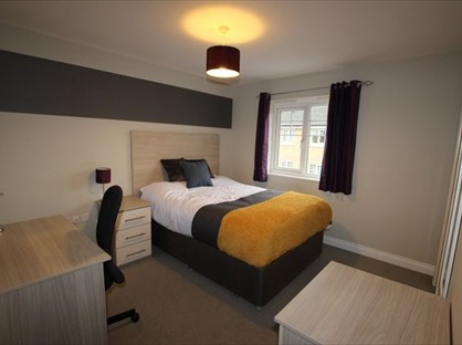 Room in a Shared House, Pascal Crescent, RG2