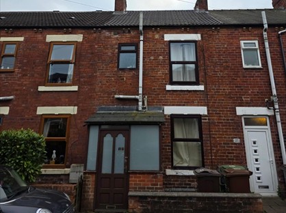 2 Bed Terraced House, Cross Park Street, WF4