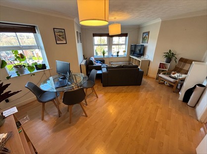 2 Bed Flat, The Cricketers, LS5