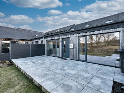 3 Bed Terraced House, Lennoxlea Farm, G66