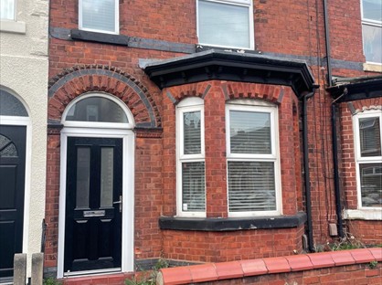 3 Bed Terraced House, Aberdeen Crescent, SK3