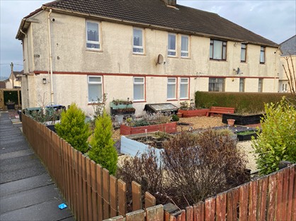 3 Bed Flat, Brewland Street, KA4